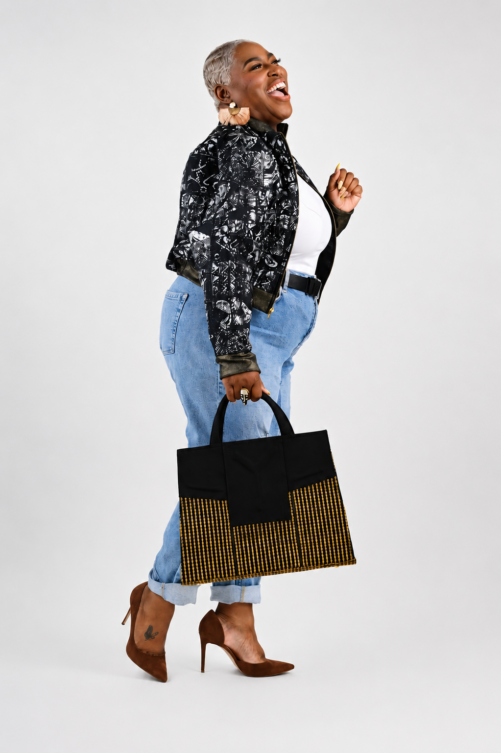 Yelé Asooke Purse – Luxe Gold Stripes