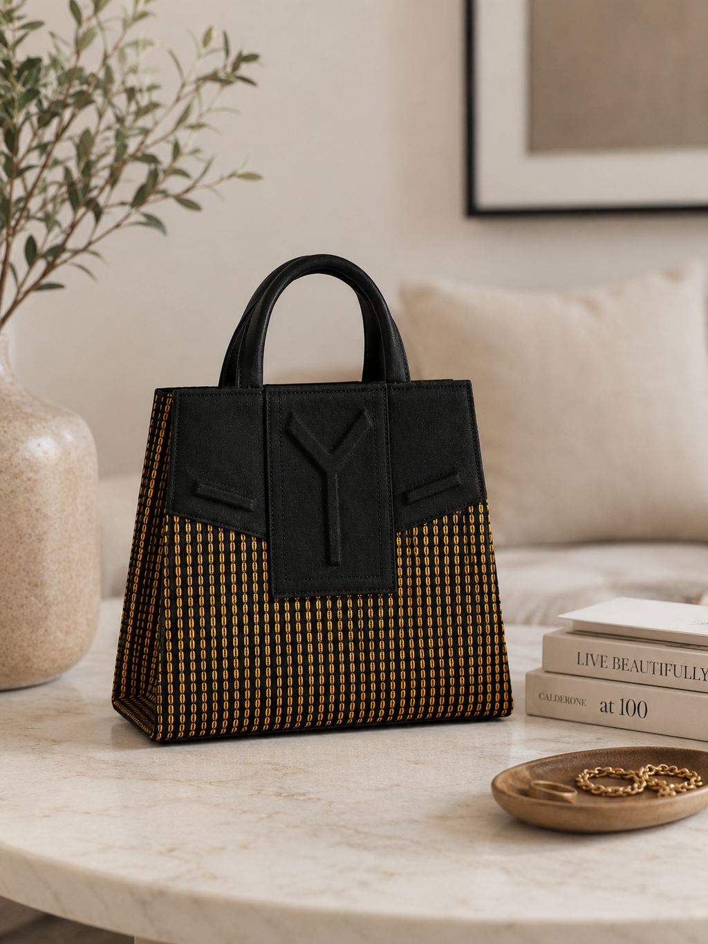 Yelé Asooke Purse – Luxe Gold Stripes