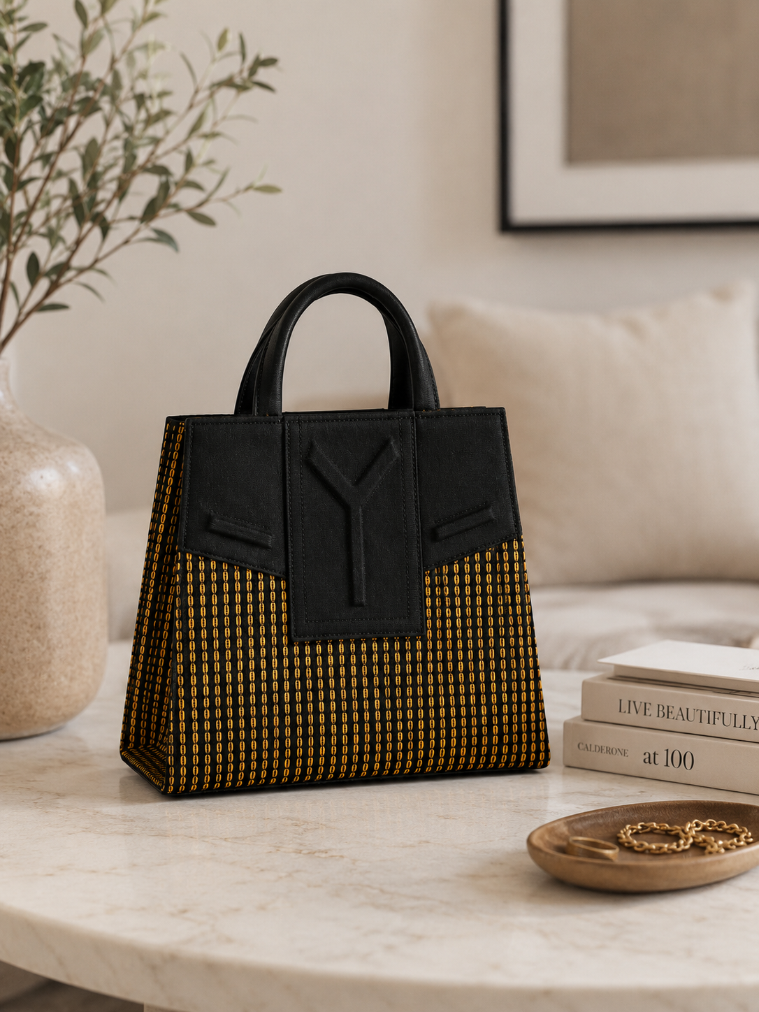 Yelé Asooke Purse – Luxe Gold Stripes