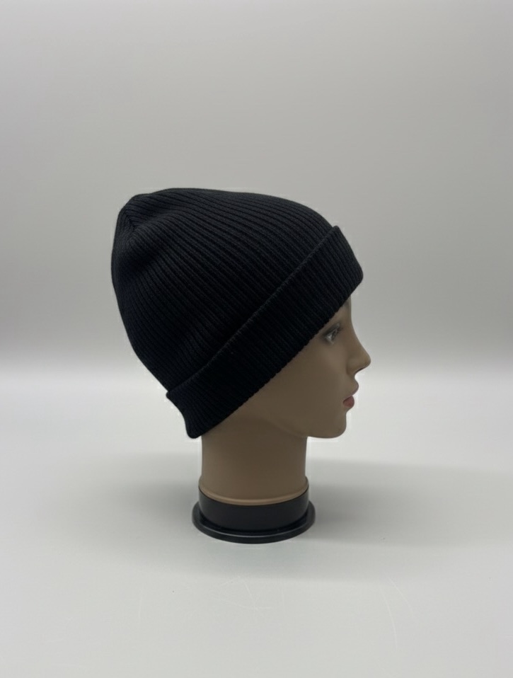 Yelé Silk-Lined Beanie – Luxury Winter Hat for Hair Protection